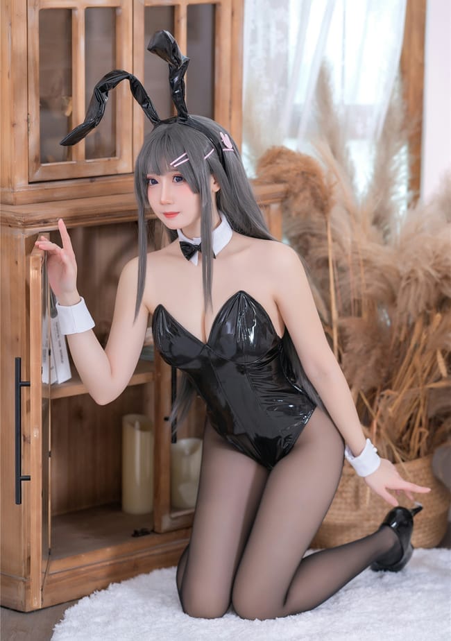 焖焖炭 – NO.06 麻衣学姐 兔女郎[30P-795MB]