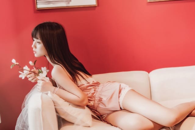 喵糖映画 – VOL.005 青涩的性感[34P841M]