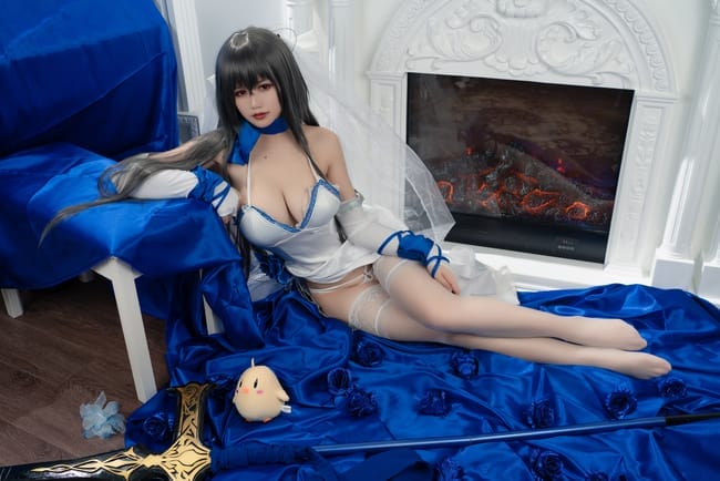 小仓千代w –NO.025 路易九世礼服[ 20P-138MB]