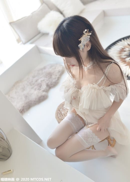 [喵糖映画]VOL.206 吊带纱裙白丝 [23P/249MB]