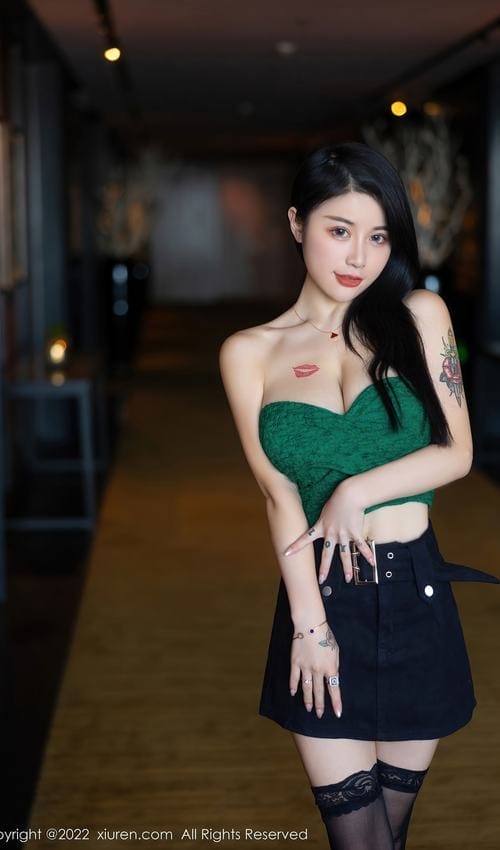 [XIUREN秀人网]2022.08.18 VOL.5455 美七Mia[75+1P／741MB]