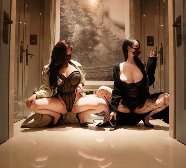 [微密圈]洁己&#038;左公子 – 王炸合体 臀浪碰撞 [79P-129MB]