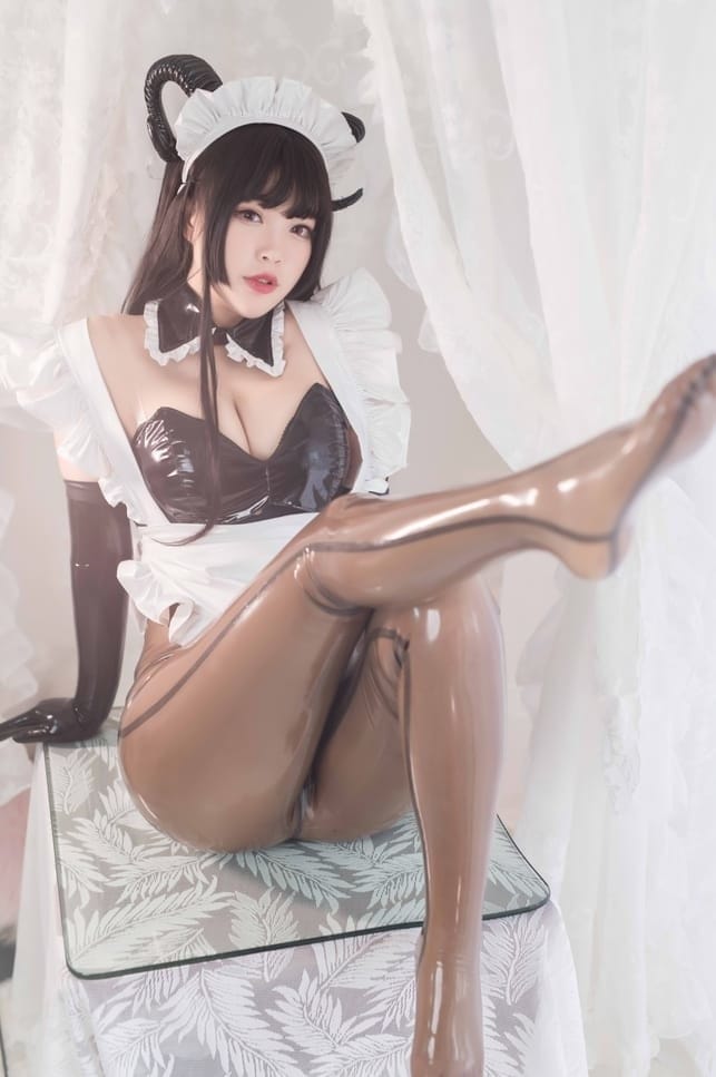 白烨 – VOL.059 胶衣魅魔姐姐 [58P4V-1.23G]