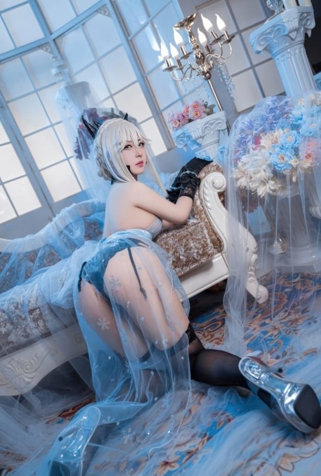 虎森森 – 黑枪呆 皇室糖霜 [65P-712M]