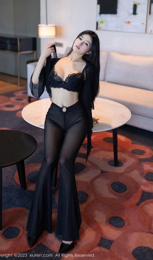 [Xiuren秀人网]2023.11.14 NO.7660 谭小灵[80+1P/700MB]