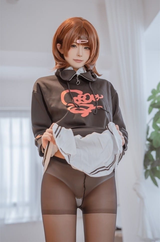 Quan冉有点饿 – NO.15 樋口圆香[44P-592MB]