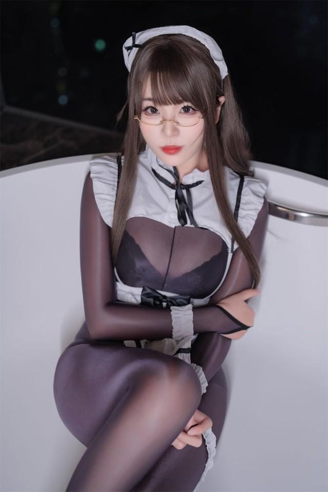 轩萧学姐 – NO.063 连体丝女仆[90P 367MB]