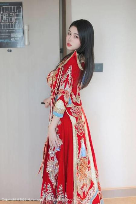 [Xiuren秀人网]2025.02.11 NO.9869 林若凡F[74+1P/705MB]