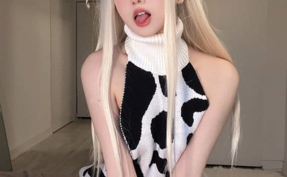 果咩酱w – NO.033 小奶牛[33P1V-287MB]