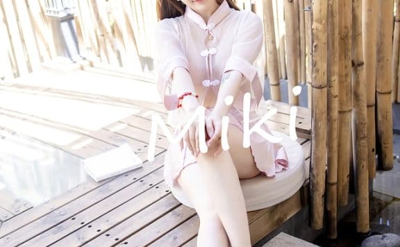 秀人网 – 2020.09.01 No.2510 透视粉服饰主题 玉兔miki[32P384M]