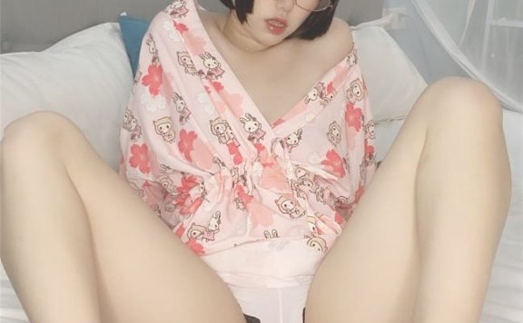 芋圆侑子 – NO.024 少妇[169P16V-557MB]