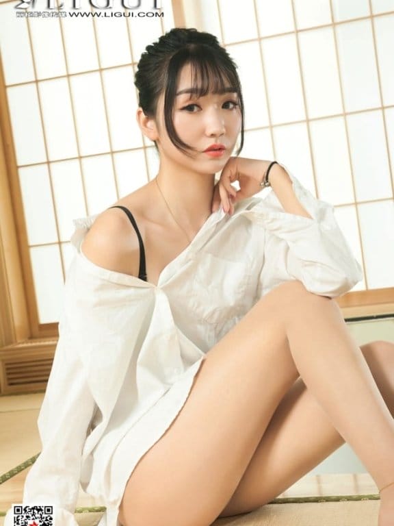 [Ligui丽柜]2021.08.11 《香乳浸蝉丝》小涵 [81+1P/68MB]