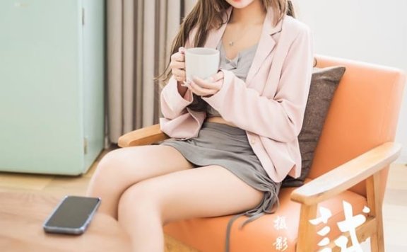 [YALAYI雅拉伊]2022.05.23 NO.935 试镜 阿禾[37+1P／388MB]