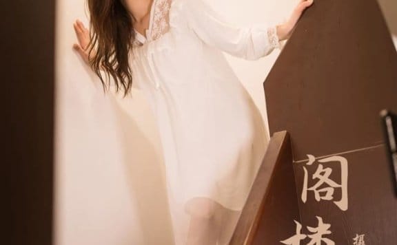 [YALAYI雅拉伊]2022.03.30 NO.916 阁楼 梓瑶[41+1P／424MB]