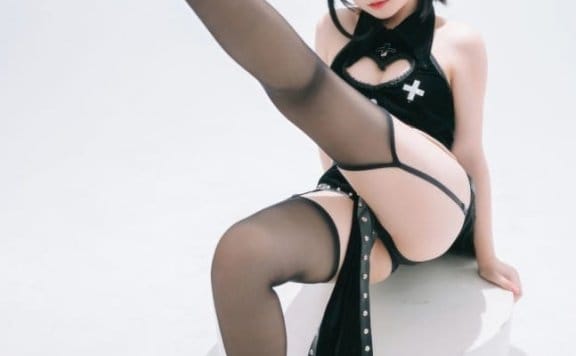 花铃 NO.36 吊带袜修女 [71P-400M]