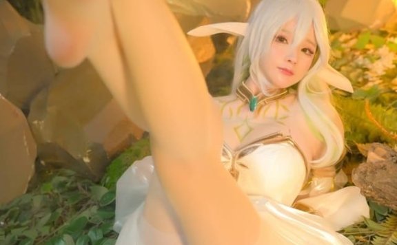 前羽 – NO.13 大慈树王[40P-24MB]