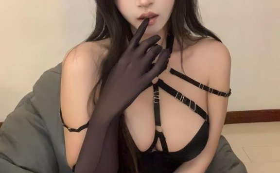 [微密圈]鹅鹅 – 魅魔[15P4V – 49MB]