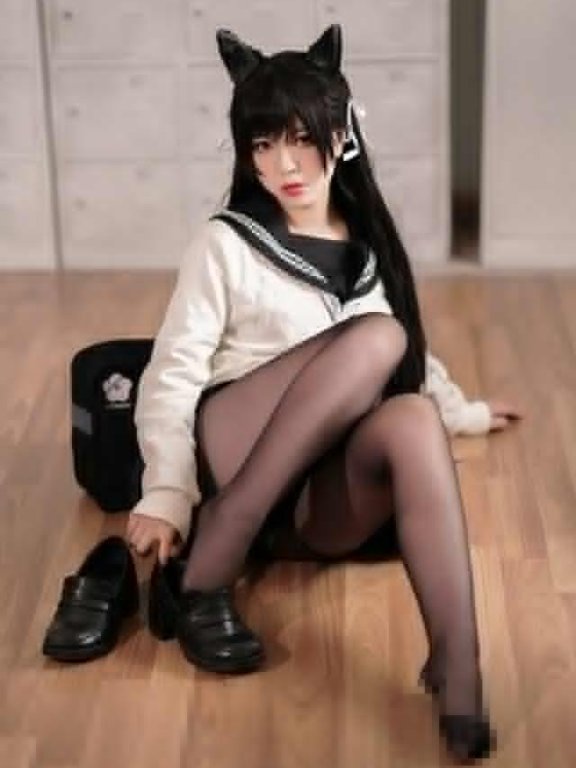 半半子 – NO.101 爱宕 学园幻想曲[25P-296MB]